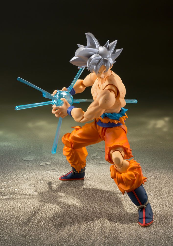 https://www.derivstore.com/wp-content/uploads/2020/05/Figurine-S.H.-Figuarts-Son-Goku-Ultra-Instinct-2.jpg