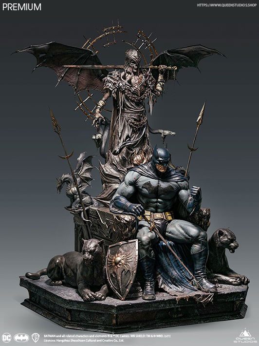 Statuette Batman on Throne Premium Edition DC Comics
