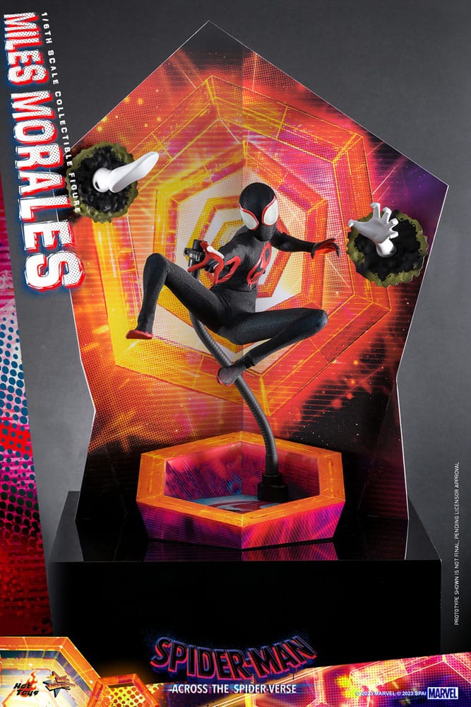 Une figurine pour Spider-Man Miles Morales et Spider-Cat par Hot Toys •   : Site d'actualités des éditions collector, steelbook,  spéciales de jeux vidéo, films, série tv, figurines, statuettes