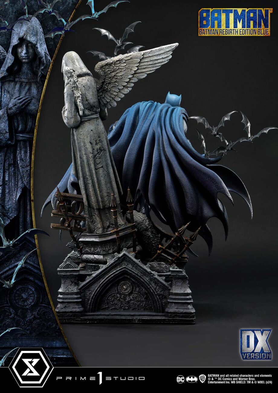 Statuette Batman Rebirth Edition Blue Deluxe Version